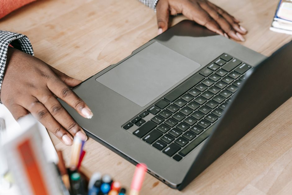 Online Marketing Kurs Team und Lernumgebung